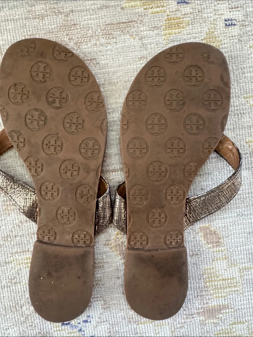 Tory Burch Leather Gold Logo Thong Sandals Size 8